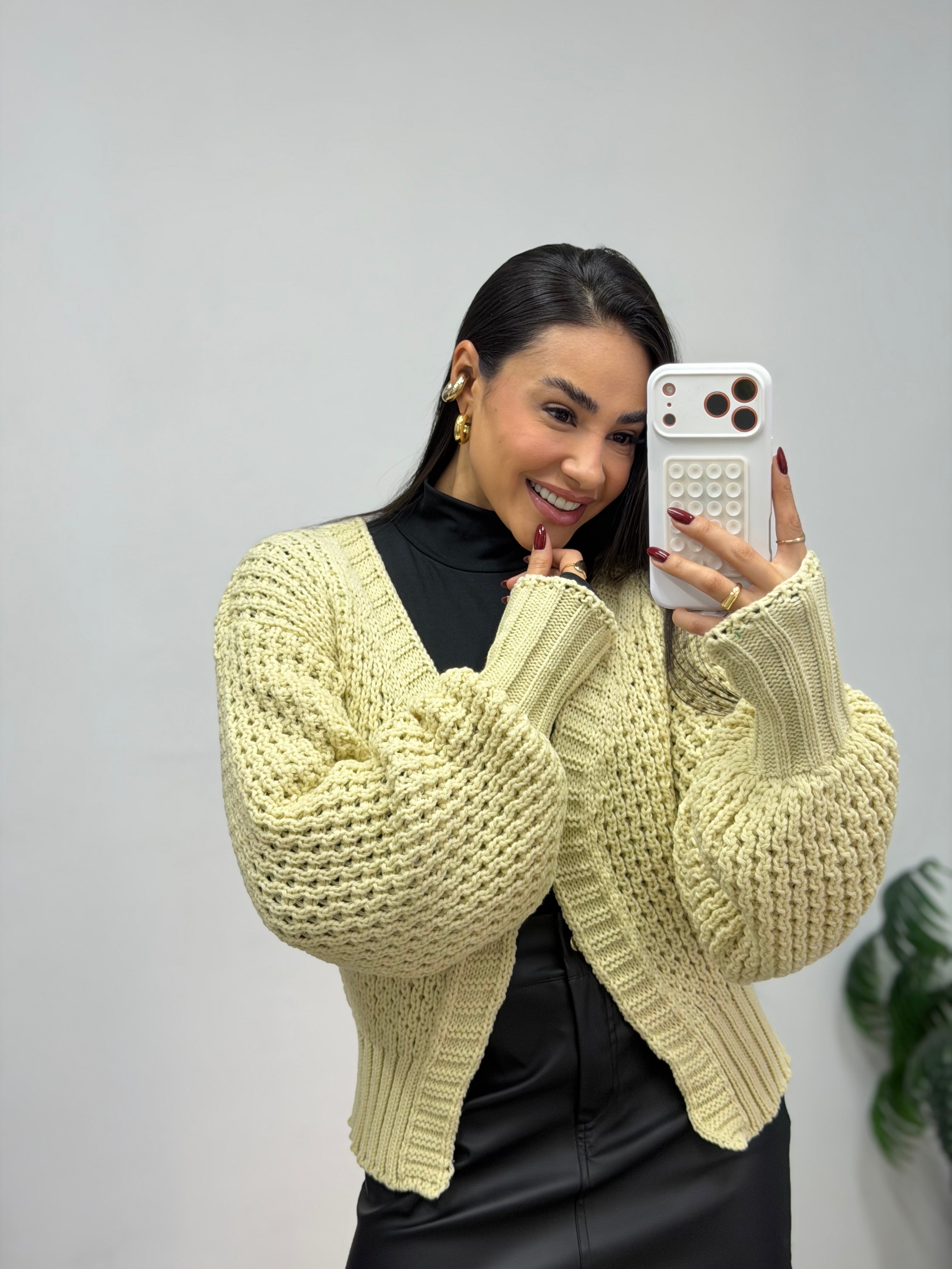 Cardigan em lã