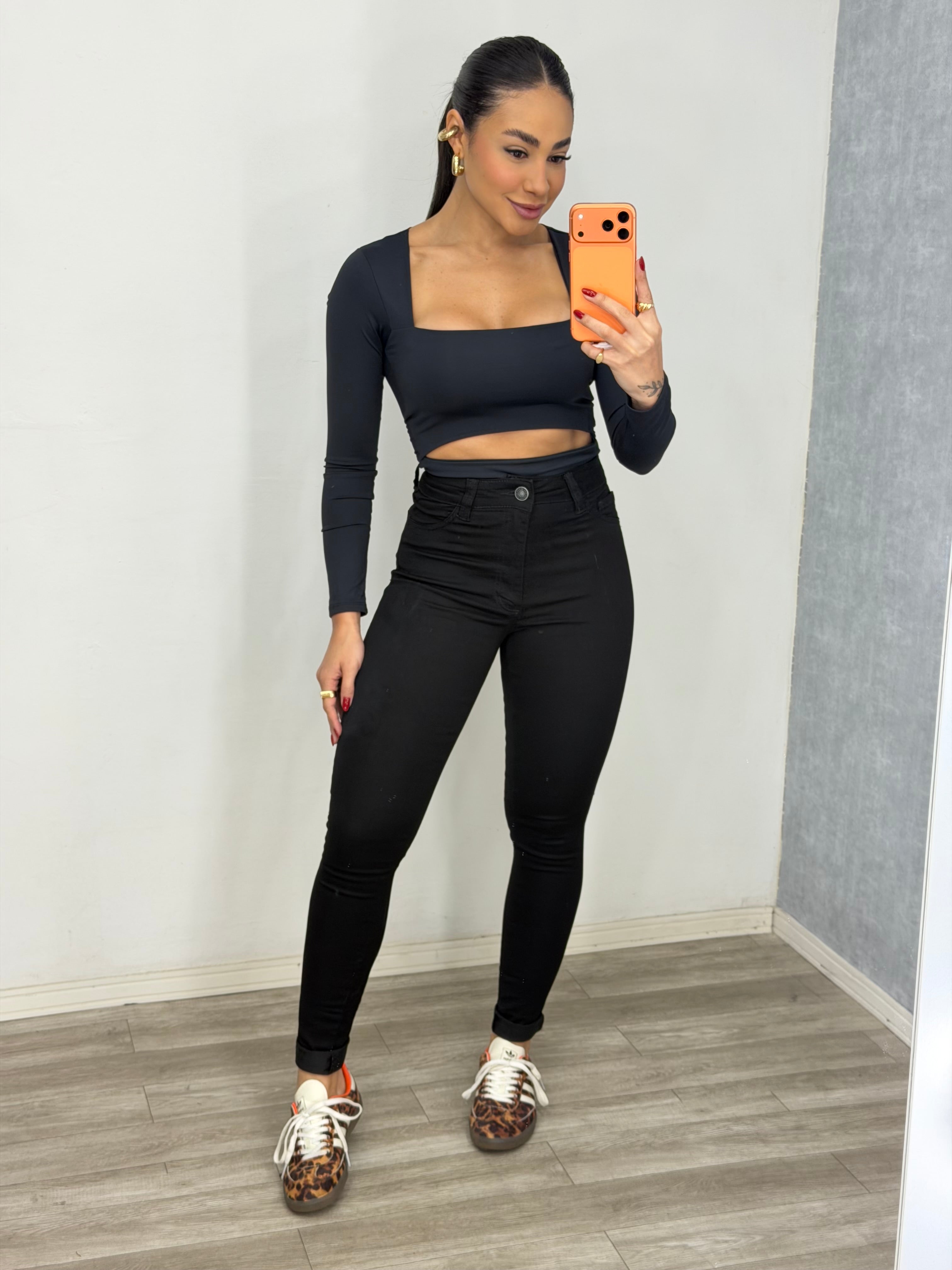 Calça skinny black