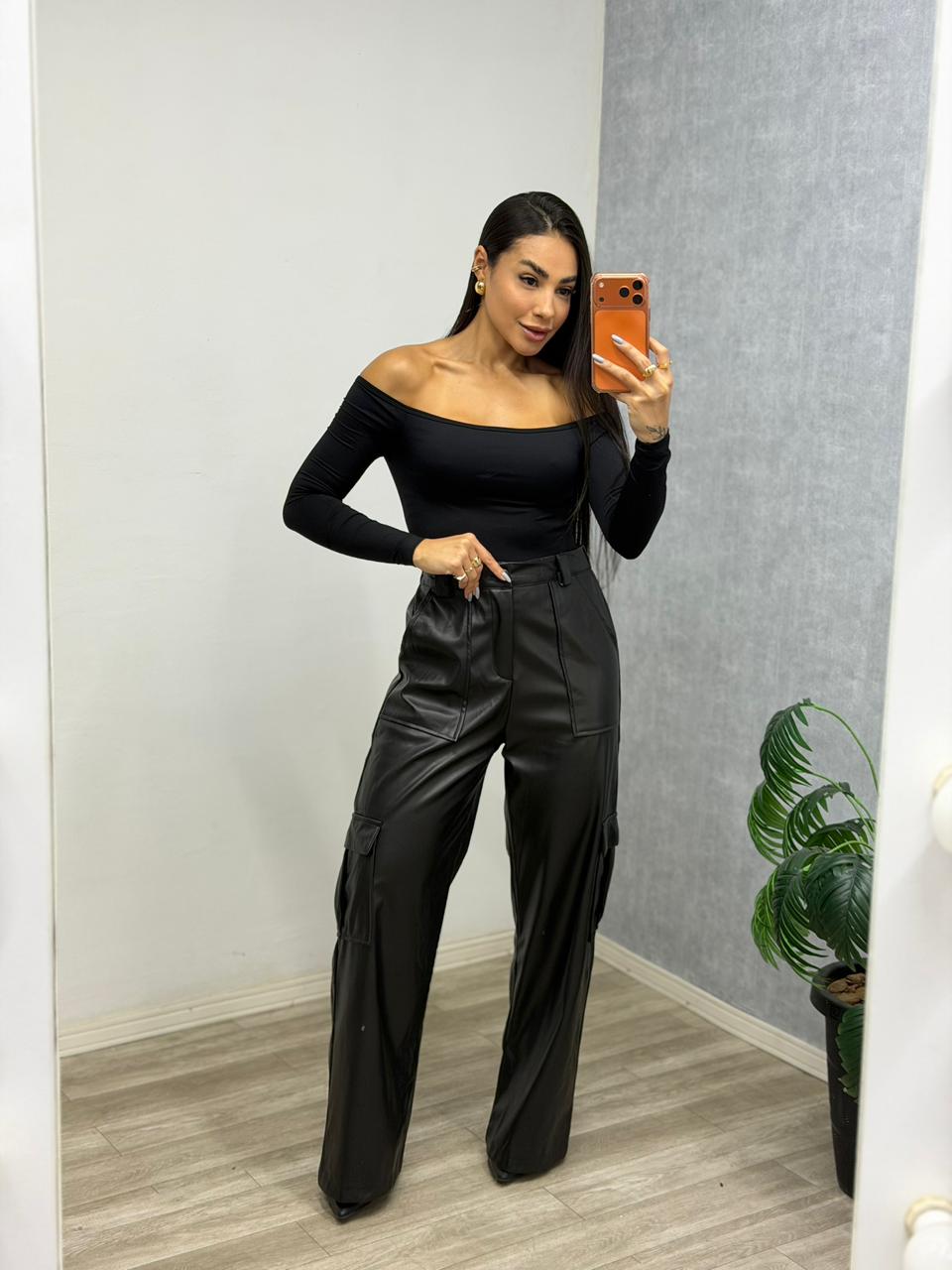 Calça Wide Leg PU