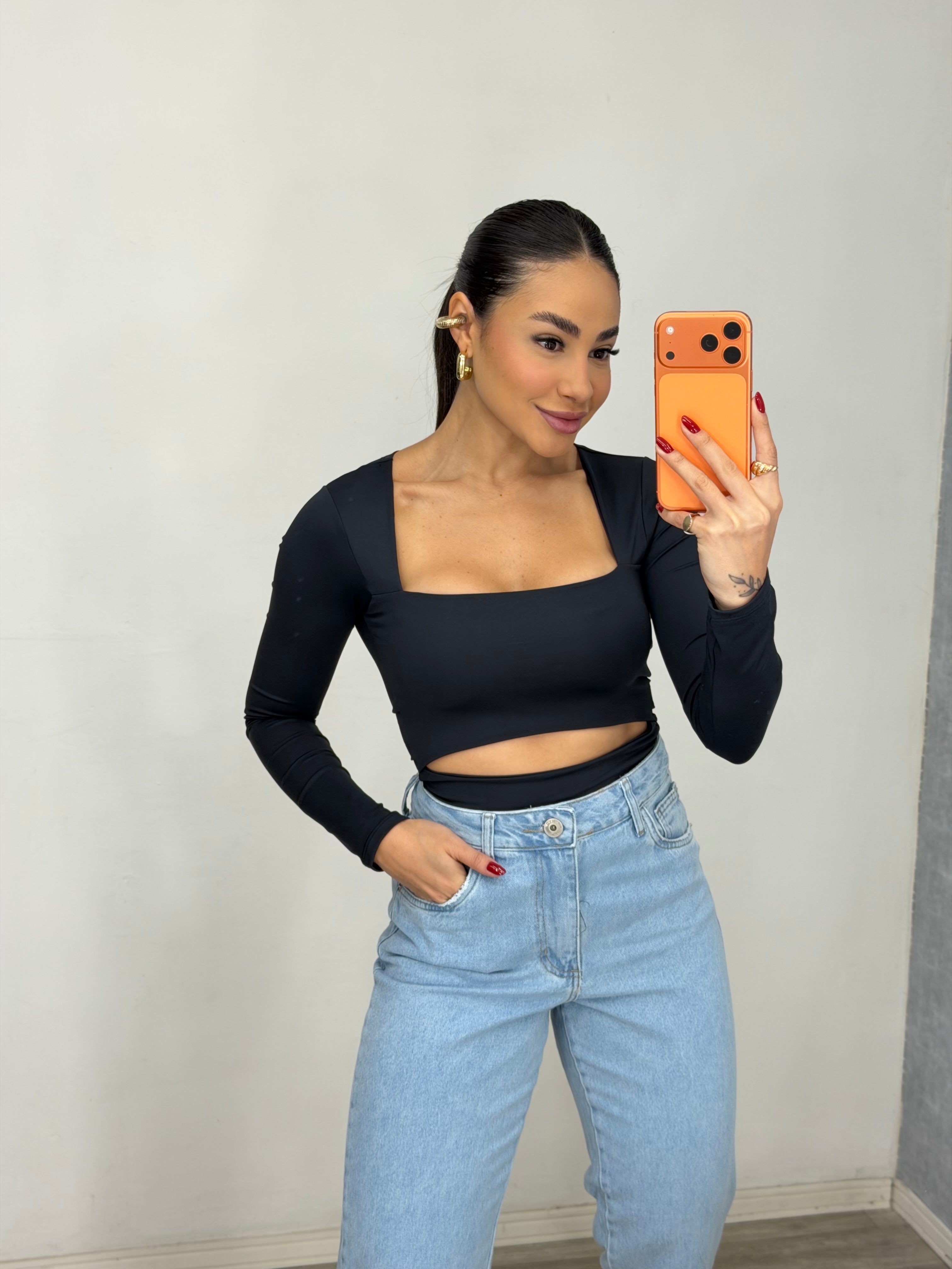 Calça mom clara
