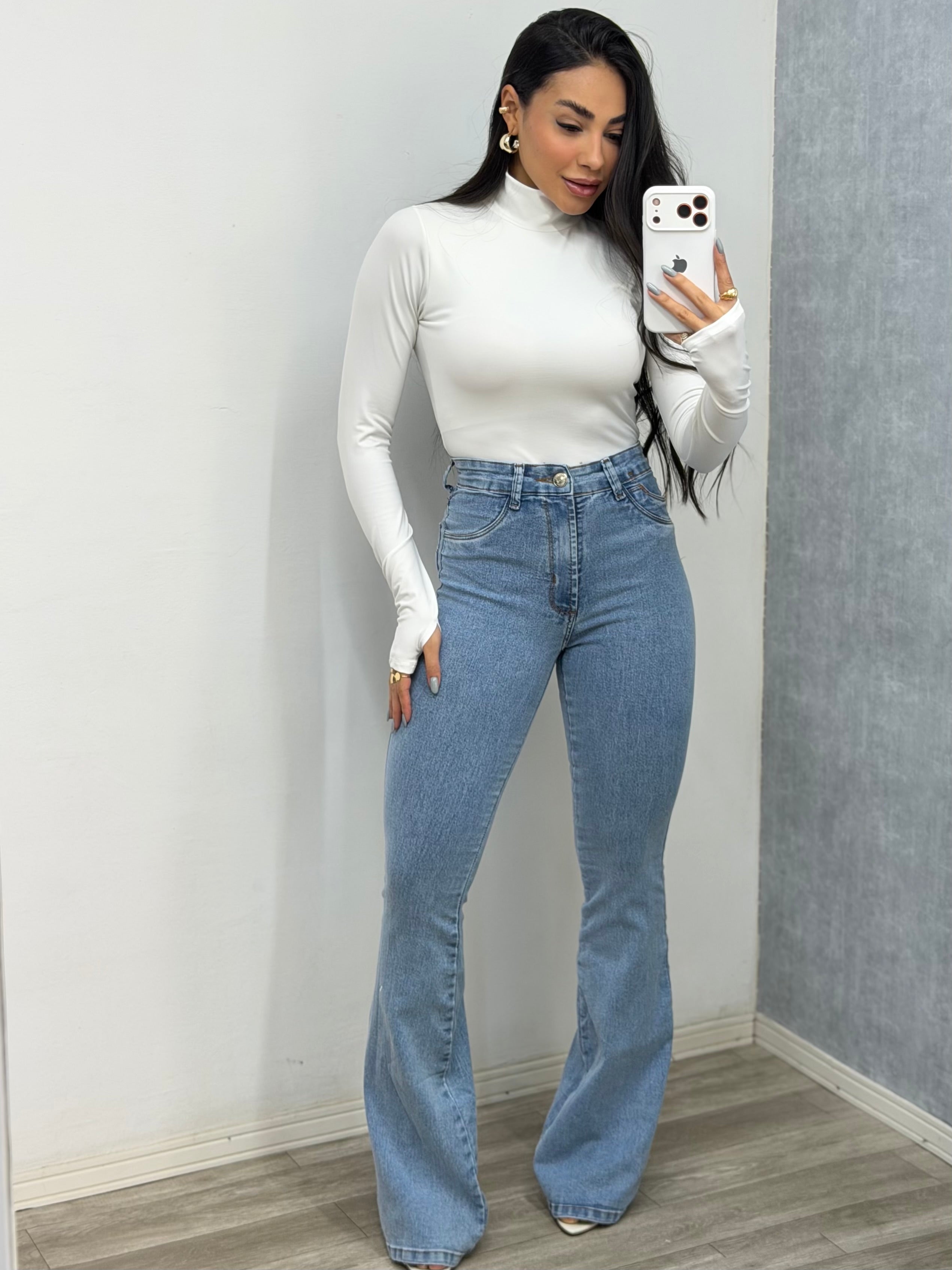 Calça flare marmorizada