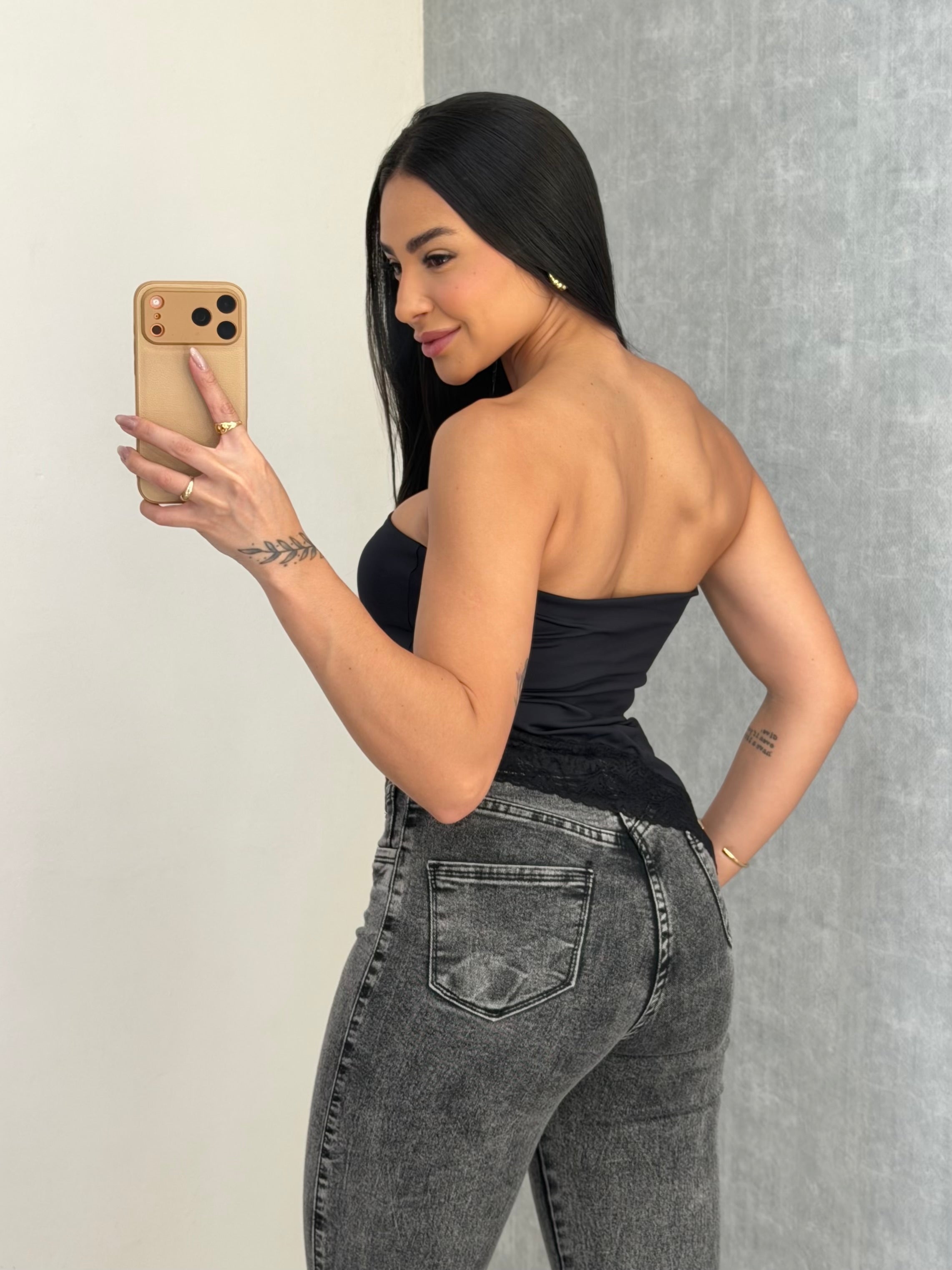 Calça skinny black estonada