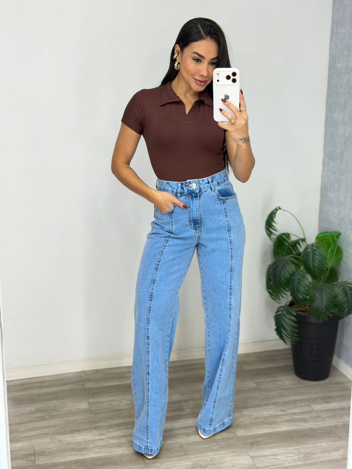 Calça jeans recortes